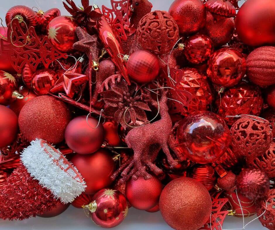 red Christmas decorations for hire